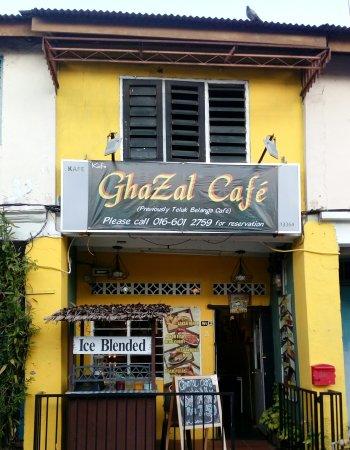 GhaZal Cafe